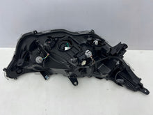 Load image into Gallery viewer, Frontscheinwerfer Toyota V 42-143 Full LED Ein Stück (Rechts oder Links)