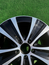 Laden Sie das Bild in den Galerie-Viewer, 1x Alufelge 18 Zoll 9.0" 5x112 52 5ET A2134015300 Mercedes-Benz Rim Wheel FEL2993170341am