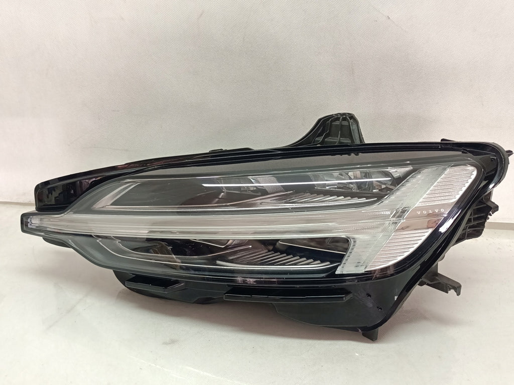 Frontscheinwerfer Volvo V60 II S60 III LED Rechts Scheinwerfer Headlight SCH3992193717dy