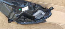 Laden Sie das Bild in den Galerie-Viewer, Frontscheinwerfer Tesla Model 3 1514952-00-C 01531951CJW21168000386 LED Links SCH3684888877rq