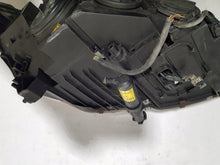 Laden Sie das Bild in den Galerie-Viewer, Frontscheinwerfer Mercedes-Benz W221 Xenon Links Scheinwerfer Headlight SCH2456650294ut