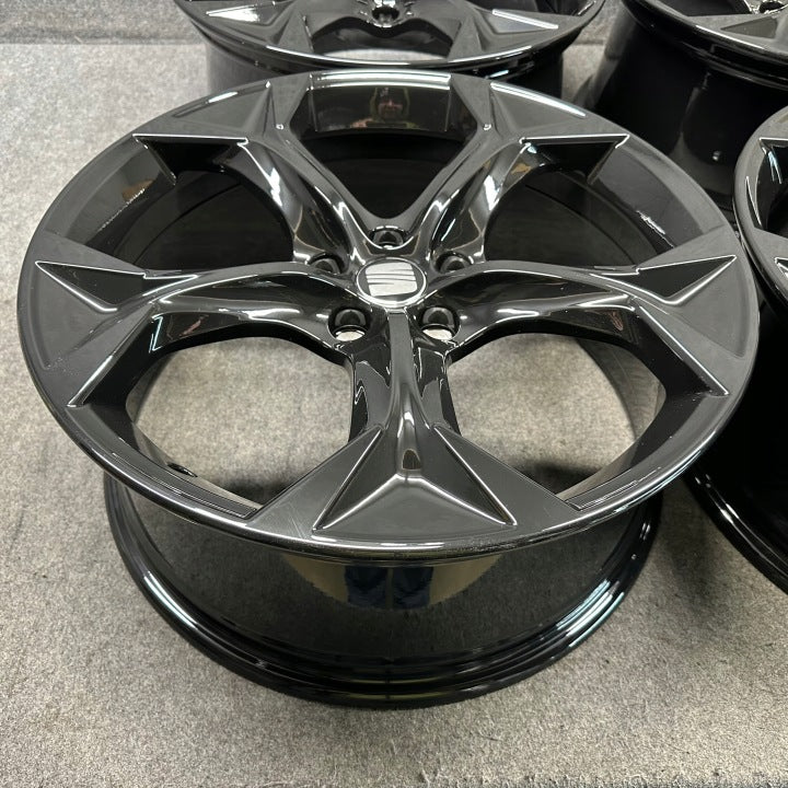 4x Alufelge 19 Zoll 8.0" 5x112 40ET 5FF601025E Cupra Formentor Rim Wheel FEL5272742502pm