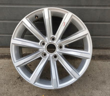 Load image into Gallery viewer, 1x Alufelge 17 Zoll 7.0" 5x112 3G0601025BP VW Passat B8 Rim Wheel FEL8523887855bk