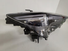 Laden Sie das Bild in den Galerie-Viewer, Frontscheinwerfer Mazda Cx5 Cx-5 K124-51030 Full LED Rechts Headlight