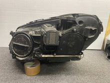 Laden Sie das Bild in den Galerie-Viewer, Frontscheinwerfer Mercedes-Benz W212 A2128205039 LED Rechts Headlight SCH7697737096tt
