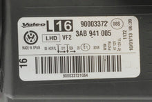 Load image into Gallery viewer, Frontscheinwerfer VW Passat B7 3AB941005 90003372 Links Scheinwerfer Headlight SCH9163580390uf