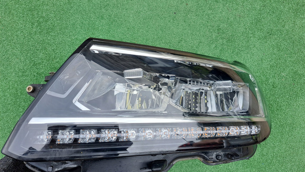 Frontscheinwerfer VW Tiguan 5NB941035D LED Links Scheinwerfer Headlight