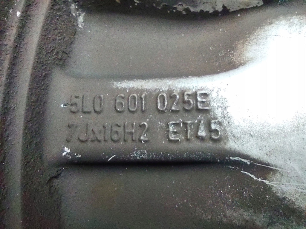 1x Alufelge 16 Zoll 7.0" 5x112 45ET Glanz Silber 5L0601025E Seat I Yeti 5l FEL4245111719bo