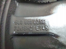 Laden Sie das Bild in den Galerie-Viewer, 1x Alufelge 16 Zoll 7.0" 5x112 45ET Glanz Silber 5L0601025E Seat I Yeti 5l FEL4245111719bo