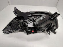 Laden Sie das Bild in den Galerie-Viewer, Frontscheinwerfer Renault Captur I 260107244R Full LED Rechts Headlight SCH2151500623hl
