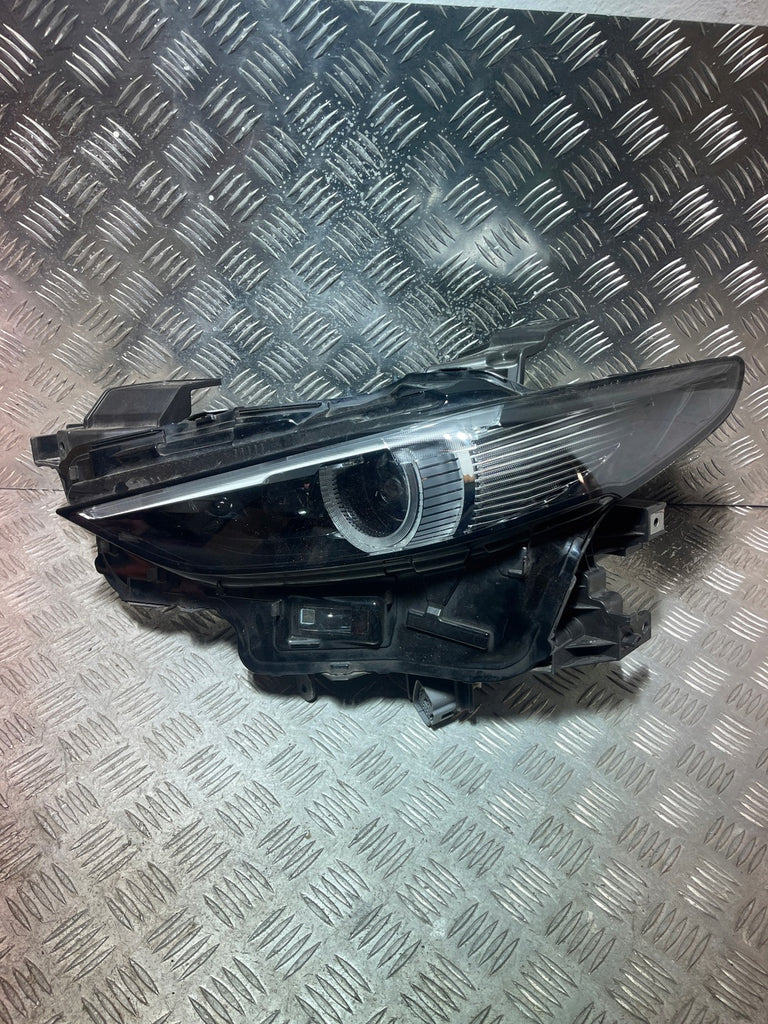 Frontscheinwerfer Mazda 3 B0L5-67890 LED Ein Stück (Rechts oder Links) Headlight