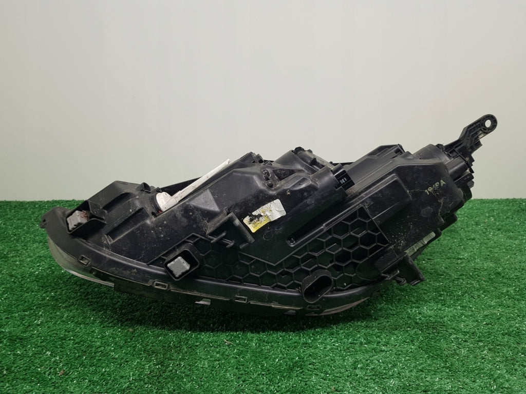 Frontscheinwerfer Hyundai I30 III 92102G4XXX Rechts Scheinwerfer Headlight SCH9200303792ch