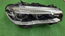 Laden Sie das Bild in den Galerie-Viewer, Frontscheinwerfer BMW X5 F15 F16 7424168AI01 Rechts Scheinwerfer Headlight