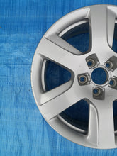 Load image into Gallery viewer, 1x Alufelge 17 Zoll 7.0&quot; 5x112 25ET Silber 4G8601025H Audi C7 Rim Wheel