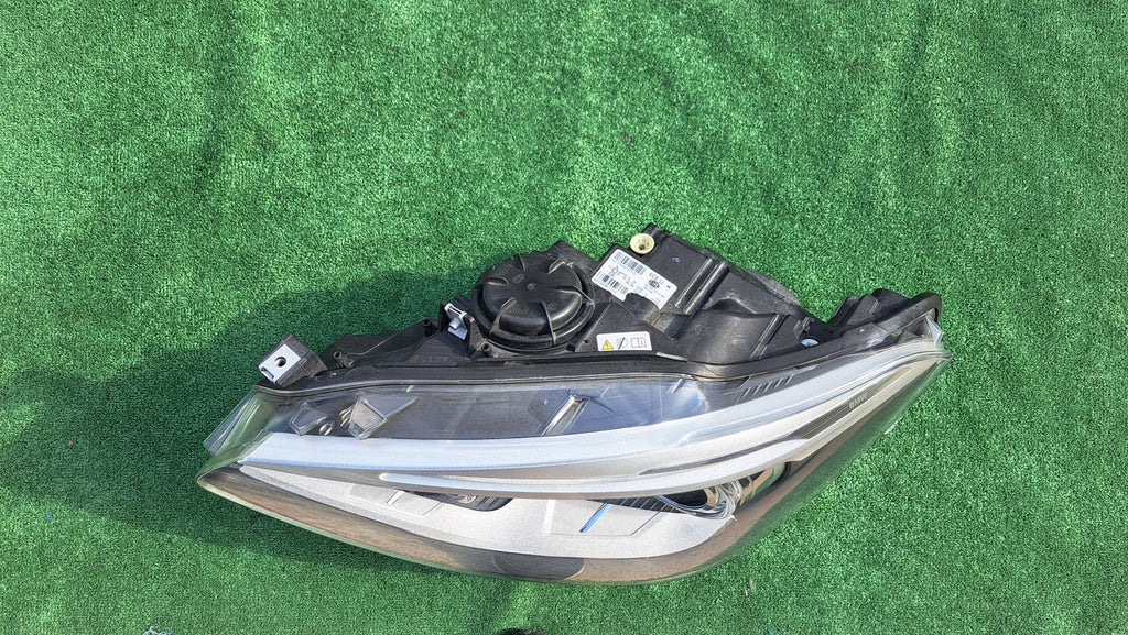 Frontscheinwerfer BMW 1 F21 F20 1EL010741-21 Bi-Xenon Links Headlight SCH1859247042do