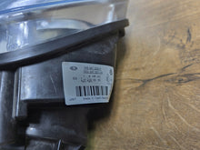 Load image into Gallery viewer, Frontscheinwerfer VW Golf V 1K6941006P Rechts Scheinwerfer Headlight SCH5329104648sp