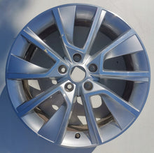 Load image into Gallery viewer, 1x Alufelge 18 Zoll 7.0" 5x112 45ET Glanz Silber 57A601025D Mg Superb I Kodiaq FEL2221975799kf