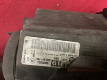 Load image into Gallery viewer, Frontscheinwerfer VW Passat B7 3AB941752 8K0941597B Xenon Rechts Headlight SCH4477979159lg
