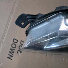 Laden Sie das Bild in den Galerie-Viewer, Frontscheinwerfer Toyota Proace City 9808581280 Links Scheinwerfer Headlight SCH3857996613nf