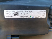 Laden Sie das Bild in den Galerie-Viewer, Frontscheinwerfer Skoda Superb III 3V1941016D Full LED Rechts Headlight