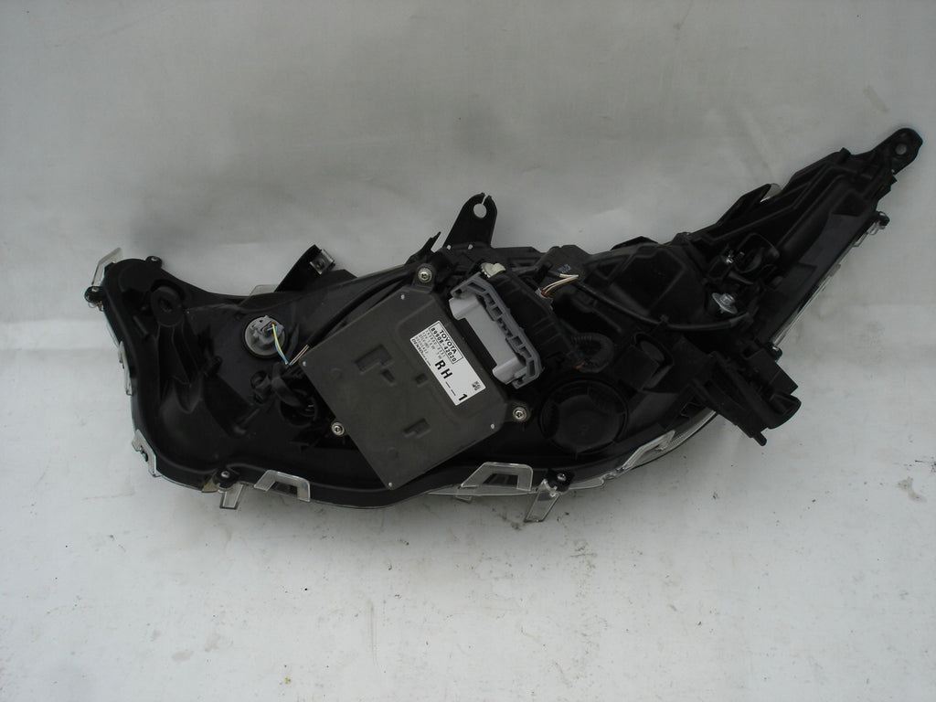 Frontscheinwerfer Toyota V Rechts Scheinwerfer Headlight SCH6735635507ga