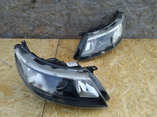 Laden Sie das Bild in den Galerie-Viewer, Frontscheinwerfer Saab 9-3 93 P12770140 Ein Satz Scheinwerfer Headlight
