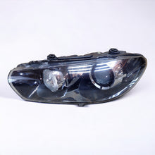 Laden Sie das Bild in den Galerie-Viewer, Frontscheinwerfer VW Scirocco 1K8941031D 89320001 Xenon Links Headlight