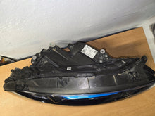 Laden Sie das Bild in den Galerie-Viewer, Frontscheinwerfer Mercedes-Benz Eqa Eqb A243906900 LED Rechts Headlight SCH4393994436dc