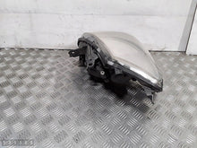 Laden Sie das Bild in den Galerie-Viewer, Frontscheinwerfer Renault Clio III 8200775878 Rechts Scheinwerfer Headlight SCH7564687725ox