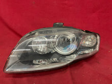 Laden Sie das Bild in den Galerie-Viewer, Frontscheinwerfer Audi A4 B7 8E0941003A Xenon Links Scheinwerfer Headlight