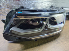 Load image into Gallery viewer, Frontscheinwerfer VW Tiguan 5NB941081H Links Scheinwerfer Headlight SCH3136481248xw