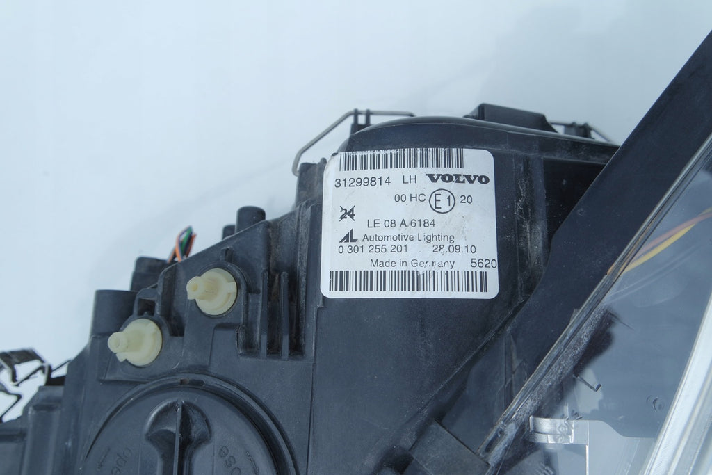 Frontscheinwerfer Volvo C30 0301255202 0301255201 Ein Stück (Rechts oder Links) SCH9883946764xk