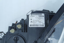 Load image into Gallery viewer, Frontscheinwerfer Volvo C30 0301255202 0301255201 Ein Stück (Rechts oder Links) SCH9883946764xk