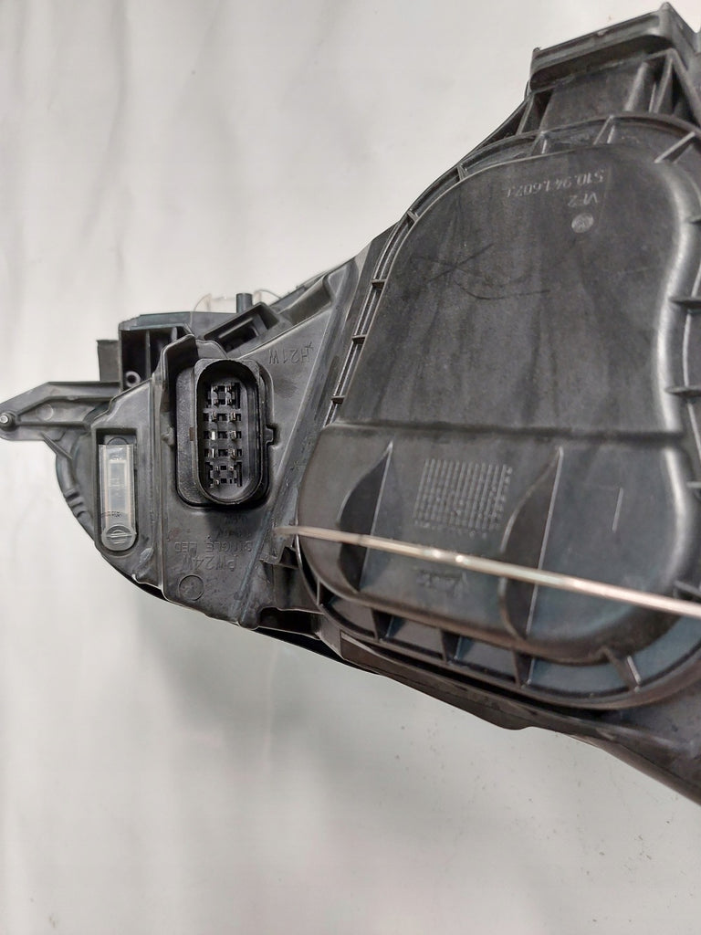 Frontscheinwerfer VW Golf Sportsvan 517941031B Xenon Links Headlight SCH6937867353dr