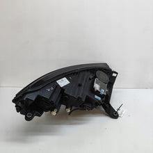 Laden Sie das Bild in den Galerie-Viewer, Frontscheinwerfer Skoda Enyaq IV 5LC941015 Links Scheinwerfer Headlight