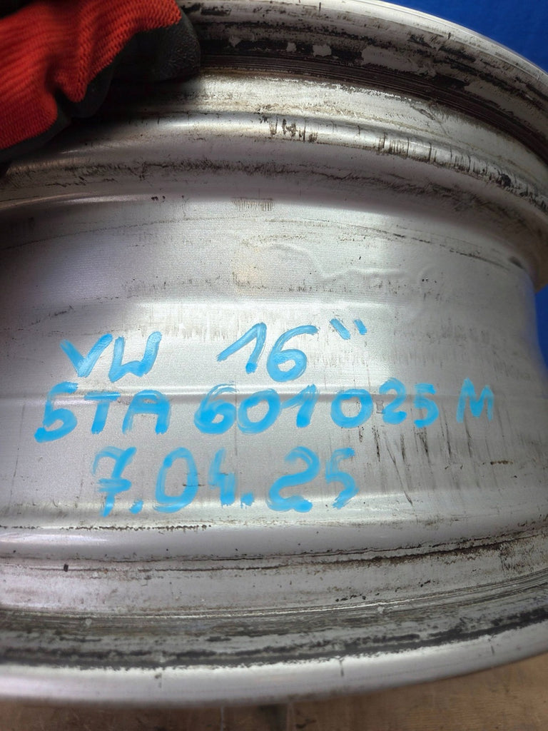 1x Alufelge 16 Zoll 5x112 5TA601025M VW Touran Rim Wheel FEL8517126109cz