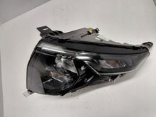 Laden Sie das Bild in den Galerie-Viewer, Frontscheinwerfer Ford Transit Courier R2X613W030CF Links Scheinwerfer Headlight SCH6918523329oh
