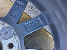 Load image into Gallery viewer, 1x Alufelge 16 Zoll 6.5" 5x112 7T061025V VW T7 Rim Wheel FEL8851017064kb