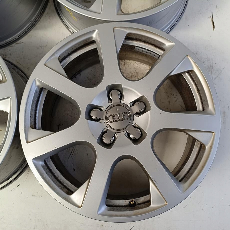 4x Alufelge 17 Zoll 7.0" 5x112 37ET Glanz Silber 8R0601025E Audi Q5 Rim Wheel FEL9086977629ga