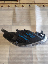 Laden Sie das Bild in den Galerie-Viewer, Frontscheinwerfer Ford Fiesta L1BB-13E015-CE LED Links Scheinwerfer Headlight SCH8323308188pa