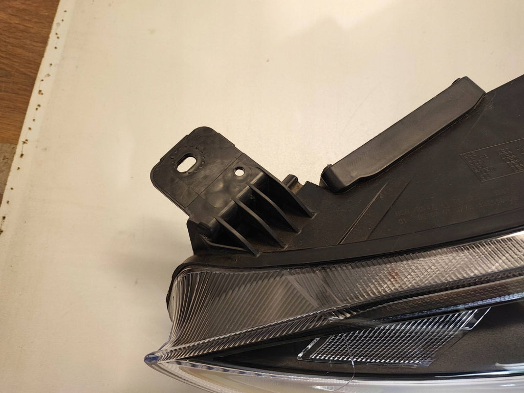 Frontscheinwerfer Ford Focus JX7B13E015CE 000201175L19287 Links Headlight SCH3738620972ya