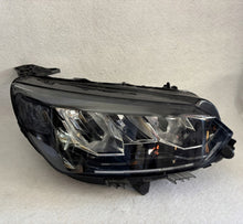 Laden Sie das Bild in den Galerie-Viewer, Frontscheinwerfer Peugeot 208 II 73312206 Rechts Scheinwerfer Headlight SCH9171341963vs