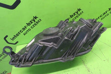 Laden Sie das Bild in den Galerie-Viewer, Frontscheinwerfer Skoda Fabia 5J1941016B Rechts Scheinwerfer Headlight