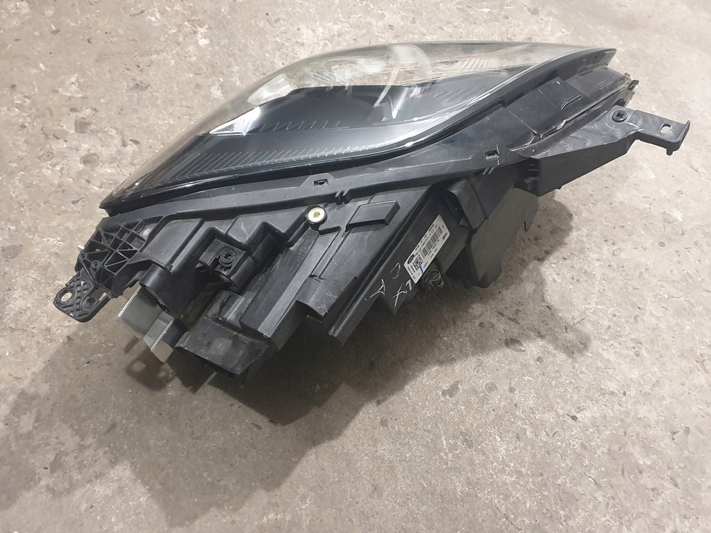 Frontscheinwerfer Ford Puma R1TB-13E015-AB LED Ein Stück (Rechts oder Links) SCH6010681501qb