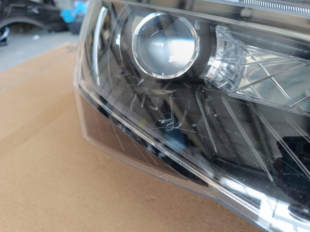 Frontscheinwerfer Skoda Superb III 3V1941016B Xenon Rechts Headlight