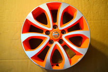 Load image into Gallery viewer, 1x Alufelge 17 Zoll 7.0&quot; 5x114.3 47ET Glanz Rot KE409-1K200 Nissan Juke F15