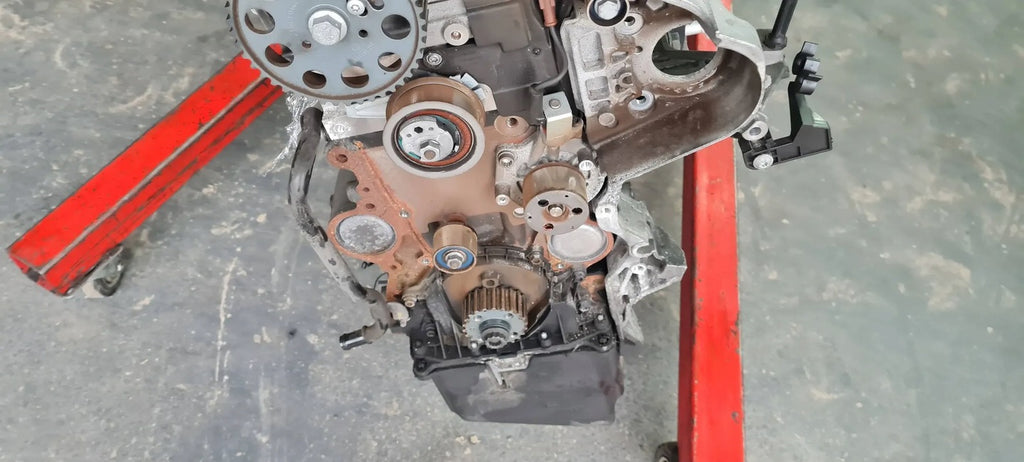 Motor Audi A4 B9 04L103292J 2.0 TDI 150PS 110kW 79TKm 2019 Diesel Unkomplett