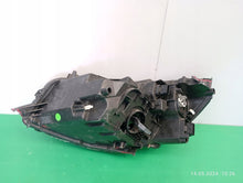 Laden Sie das Bild in den Galerie-Viewer, Frontscheinwerfer Peugeot 2008 208 II 19-9823193480 Rechts Headlight