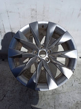 Laden Sie das Bild in den Galerie-Viewer, 1x Alufelge 19 Zoll 8.0&quot; 5x112 45ET 5LA601025 Skoda Enyaq Rim Wheel
