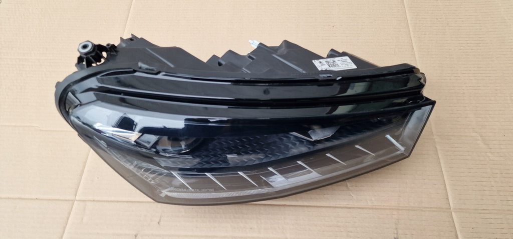 Frontscheinwerfer Skoda Fabia 6VB941016 LED Rechts Scheinwerfer Headlight